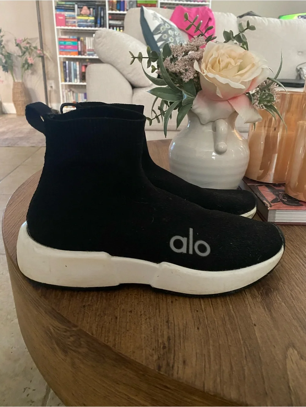 Alo Yoga Women's Velocity Knit Sneakers